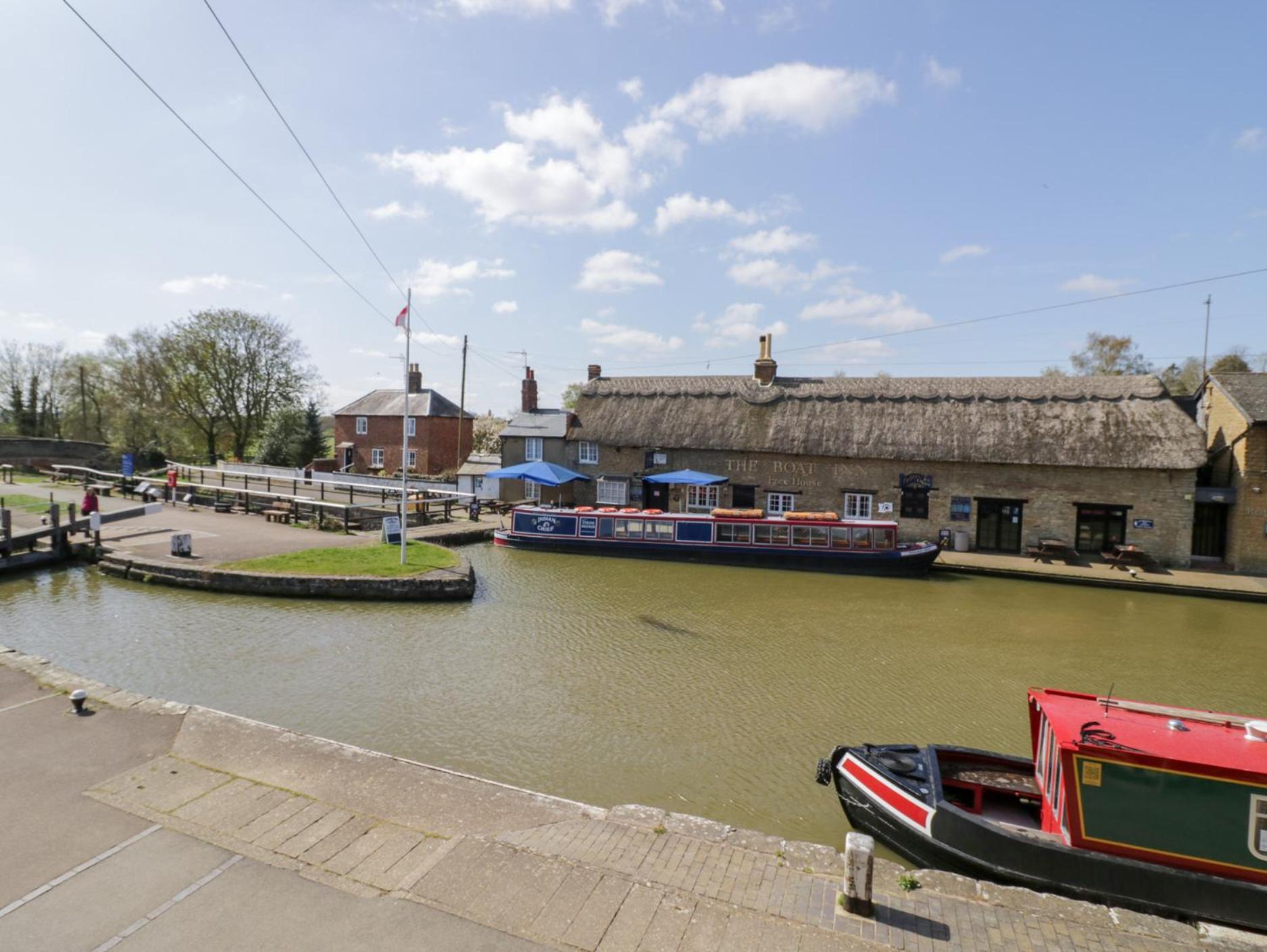 4 Canalside Cottages Towcester Exteriör bild